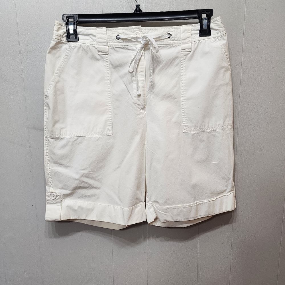 Studio Works‎ Shorts Size 12 White Women's Casual Summer Bermuda C345